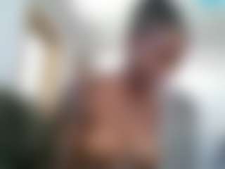 Slim Busy's Live Sex Cam Show