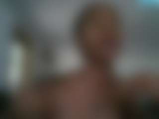 Live cam show with Slim Busy - Petite on liverealitysex.com