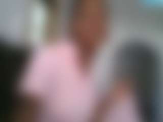 Live cam show with Slim Busy - Ebony Squirt on CamClone