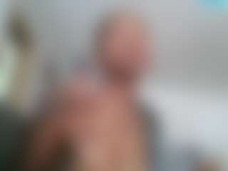 Slim Busy's Live Sex Cam Show