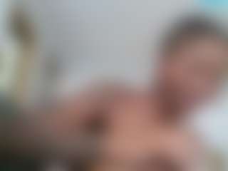 Slim Busy's Live Sex Cam Show