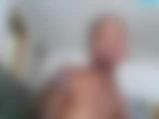 Slim Busy's Live Sex Cam Show