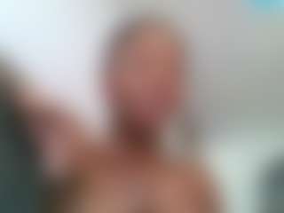Slim Busy's Live Sex Cam Show