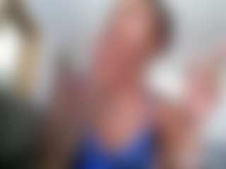 Slim Busy's Live Sex Cam Show