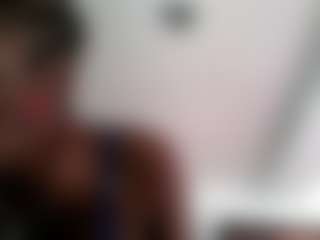 Slim Busy's Live Sex Cam Show