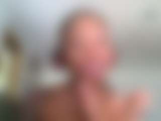 Slim Busy's Live Sex Cam Show