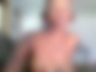 Slim Busy's Live Sex Cam Show