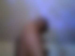 Slim Busy's Live Sex Cam Show