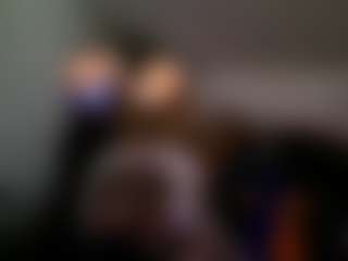 Slim Busy's Live Sex Cam Show