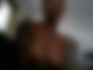 Slim Busy's Live Sex Cam Show