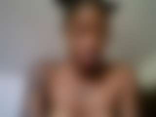 Live cam show with Slim Busy - Moaning on AdultVida.com