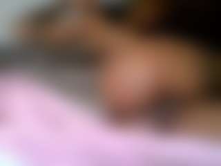 Slim Busy's Live Sex Cam Show