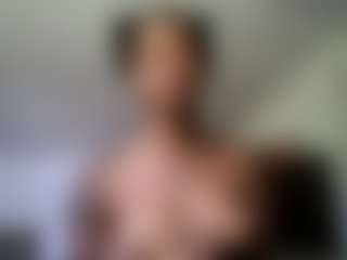 Live cam show with Slim Busy - Black Squirt on Dare Cams