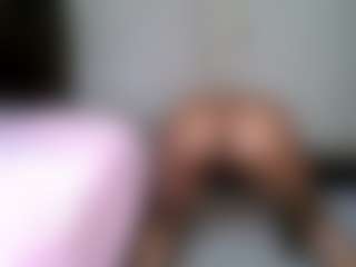 Slim Busy's Live Sex Cam Show