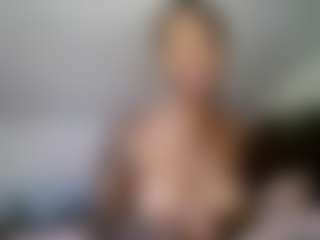Slim Busy's Live Sex Cam Show