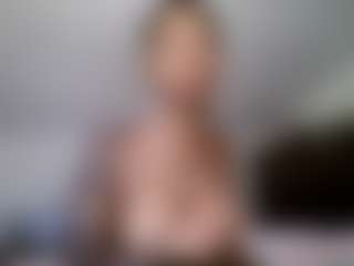 Slim Busy's Live Sex Cam Show
