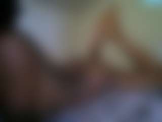 Slim Busy's Live Sex Cam Show