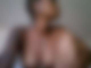 Slim Busy's Live Sex Cam Show