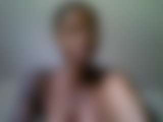 Slim Busy's Live Sex Cam Show
