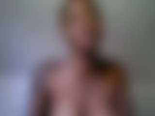 Slim Busy's Live Sex Cam Show