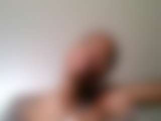 Slim Busyyy's Live Sex Cam Show
