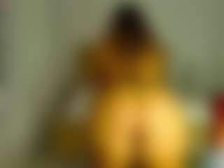 Live cam show with prettylonelygirl - BBW Amateur on AdultVida.com