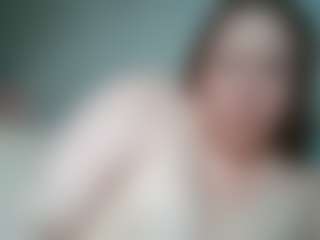 starlight1983's Live Sex Cam Show