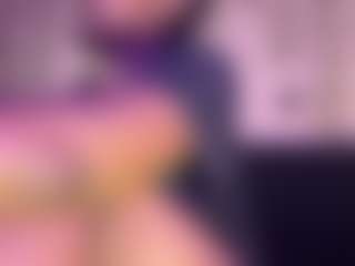 Live cam show with AshleyCa - Bedroom Lovense on Fit Hotties