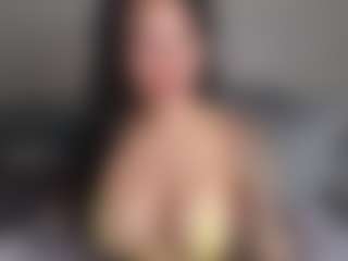 Live cam show with jazzyj - Brown Hair Petite on Camming Site