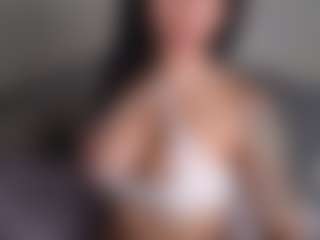 Live cam show with jazzyj - Tittyfuck on AdultVida.com