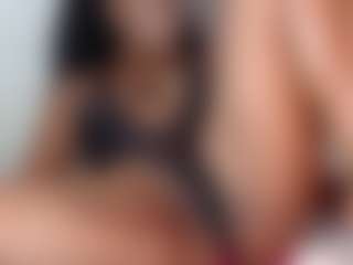 Live cam show with Paula - Body Massage on CamClone