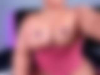 Live cam show with Lovely Zylah - Shaved Pussy Toys on Mixed Magazine Live