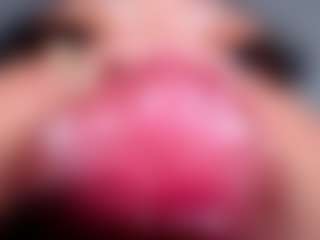 Lovely Zylah's Live Sex Cam Show