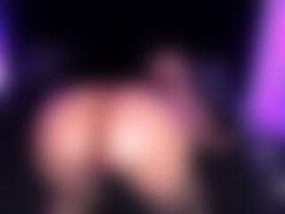Live cam show with Lovely Zylah - Bedroom on fapnchat