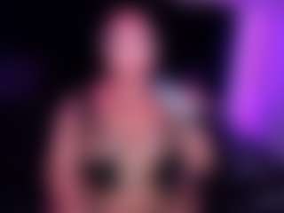 Live cam show with Lovely Zylah - Tease Black on Strip Flash - Live Sex Shows