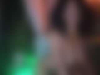 Live cam show with LOVELYS ROOM - Amateur Curvy on CamClone