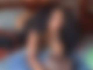 Live cam show with LOVELYS ROOM - Bedroom on AdultVida.com