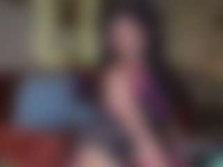 Live cam show with LOVELYS ROOM - Gamer Black on CamwithHer