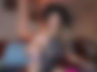 Live cam show with LOVELYS ROOM - Smoking on madthumbs