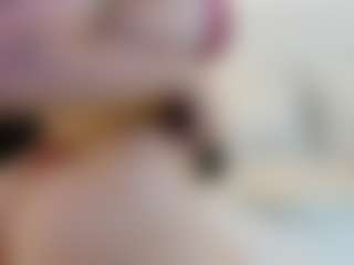 Live cam show with samantha-bunny - Dildo on camwithhim.com