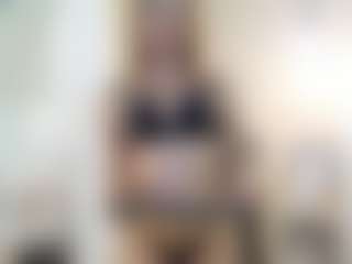 samantha-bunny's Live Sex Cam Show