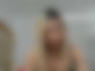 Live cam show with alwaysnaughtyx - Blonde Hair on xplaylive.com