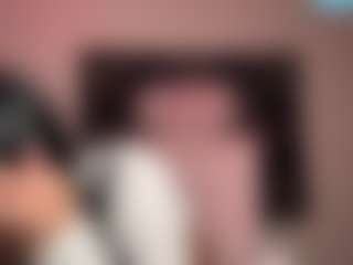 Live cam show with Zoe del Rio - Riding on AdultVida.com