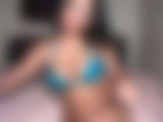 Live cam show with your favorite mixed girl - Shaved Pussy Curvy on AdultVida.com