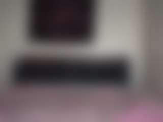 Live cam show with your favorite mixed girl - Athletic Lush on Latina Girls