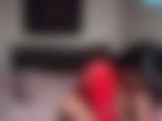 Live cam show with your fav 4'11 mixed girl - Arab BBW on Mixed Magazine Live