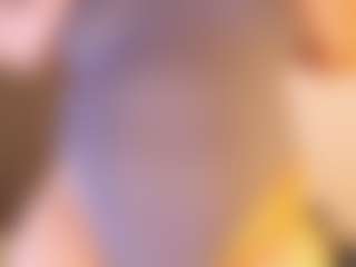 darkiten MILF webcam performer live streaming