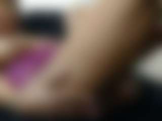 TasteThePeach's Live Sex Cam Show