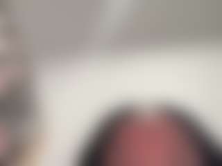 TasteThePeach's Live Sex Cam Show
