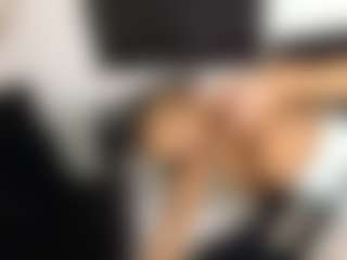 TasteThePeach's Live Sex Cam Show